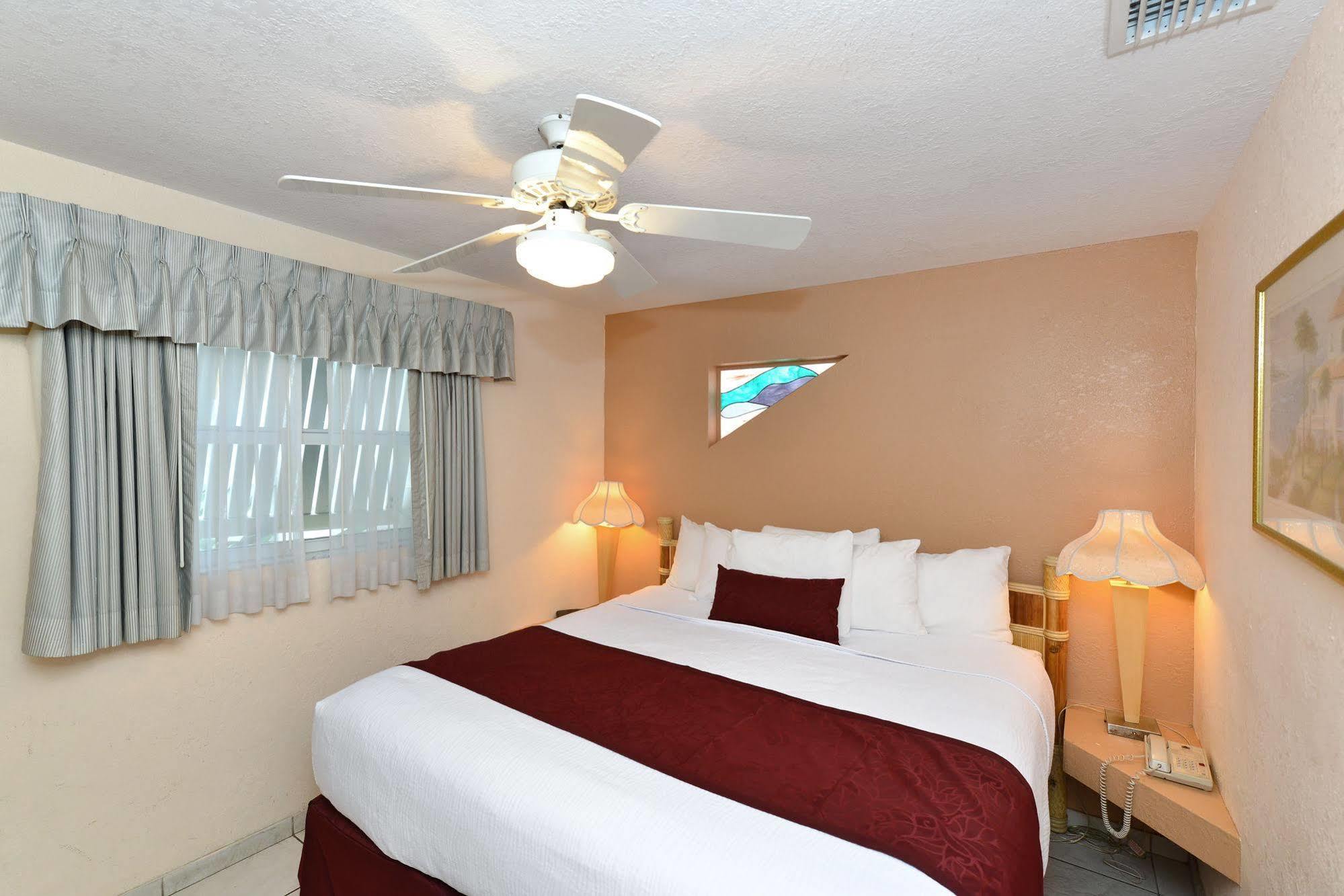 Siesta Key Beach Resort And Suites Sarasota Eksteriør billede